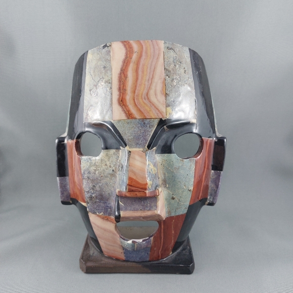 Vintage Mexican Stone Inlay burial death mask on stand Mayan Aztec - Picture 1 of 4